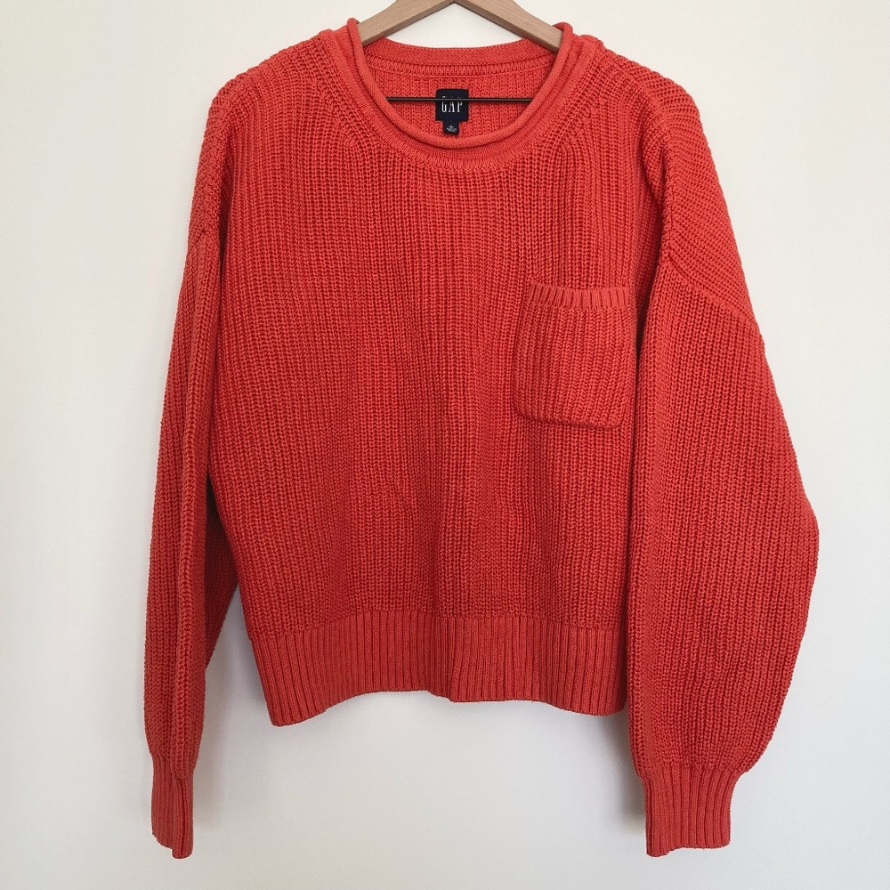 GAP Shaker-Stitch Pocket Sweater in fire coral red
